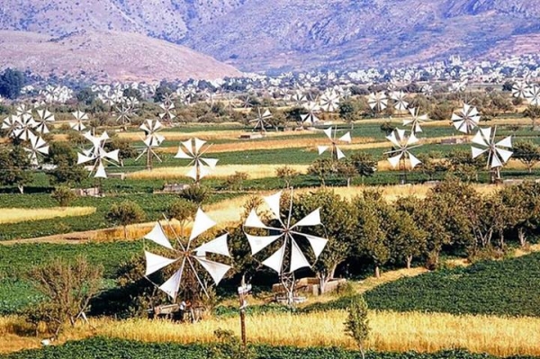 lassithi plateau - windmills on Crete